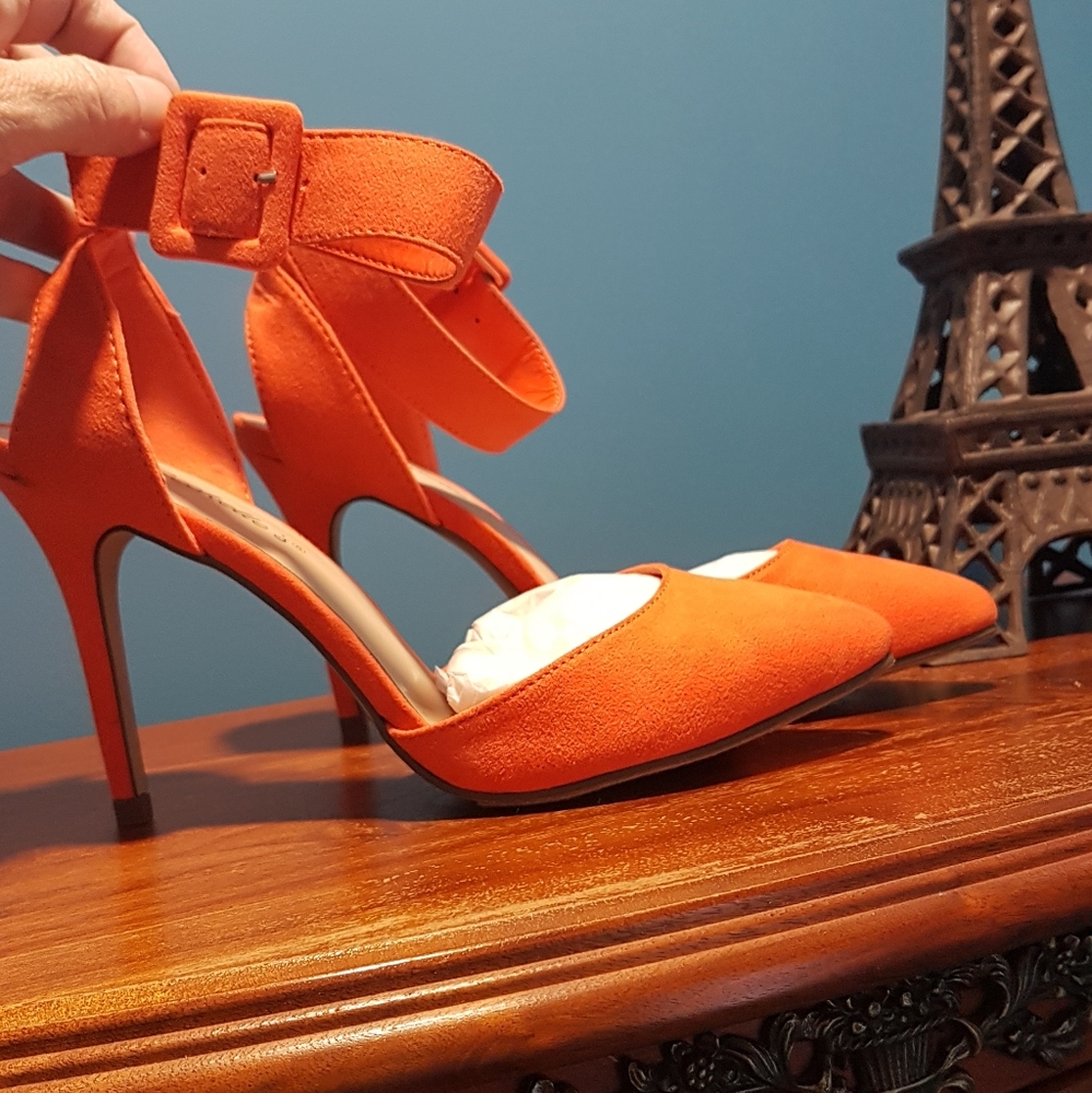 Stunning Orange Shoes